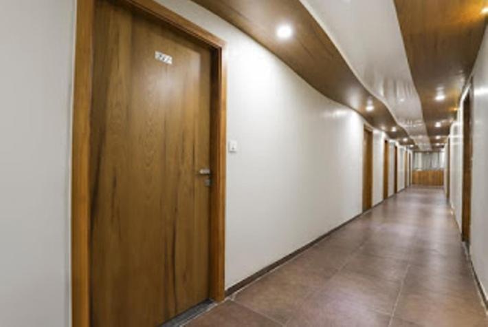 Hotel Madhav Villa Amhedabad Dış mekan fotoğraf